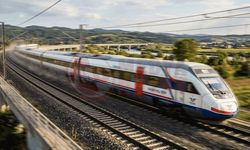 Sakarya'da üretilen milli hızlı tren  240 kilometre hıza ulaştı!