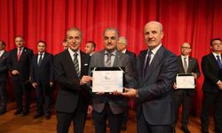 YÖK'ten Sakarya Üniversitesi'ne "Spor Dostu Kampüs" ödülü