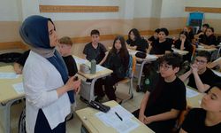 Öğrencilerden akran zorbalığına karşı kitaplı farkındalık