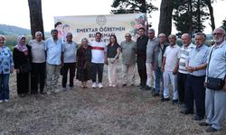 Emektar öğretmenler vefa buluşmasında bir araya geldi