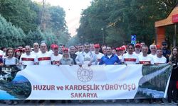 Bakan Tekin, Sakarya'da ‘Huzur ve kardeşlik' yürüyüşüne katıldı