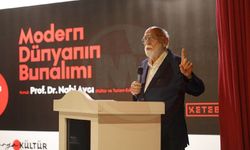 Prof. Dr. Nabi Avcı AKM’de konuştu