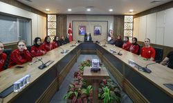 Sakarya’nın şampiyonları Valilikte!
