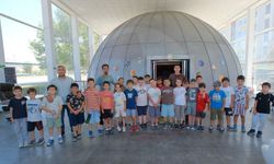 Planetaryum yaz okulu öğrencilerini ağırlamaya devam ediyor