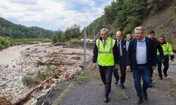 Başkan Alemdar afet mesaisi için Geyve’de