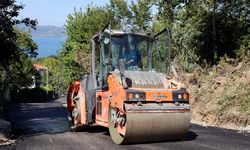 Sapanca’da asfalt çalışmaları sürüyor