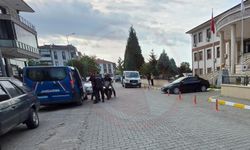 Tartıştığı eşini bıçaklayan şahıs tutuklandı