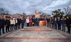 Serdivan’da Bilge Kral Aliya İzzetbegoviç rahmetle anıldı