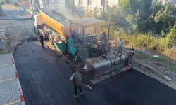 Arifiye Belediyesi’nden 7 mahalleye 4 bin ton asfalt