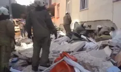 Maltepe'de 3'ü çocuk 8 kişi sağ kurtarıldı!