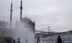 Meteoroloji'den kuvvetli yağış ve fırtına uyarısı!