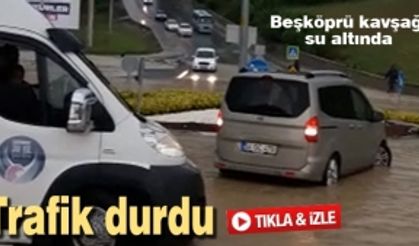 Beşköprü kavşağı su altında