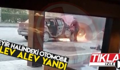 Seyir halindeki otomobil alev alev yandı