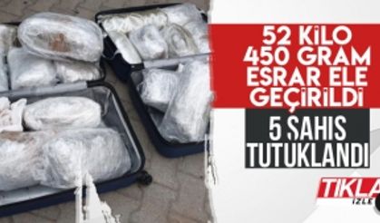 Gişelerde durdurulan kamyonette 52 kilo esrar ele geçirildi