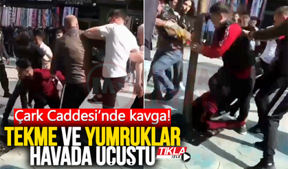 Şehrin ortasında tekme tokat birbirlerine girdiler