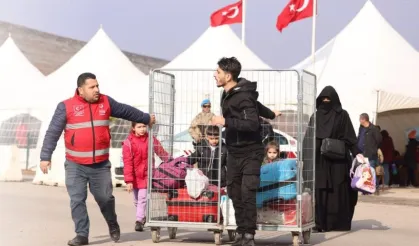 Bakan Yerlikaya: 175 bin Suriyeli ülkesine gönüllü ve güvenli döndü
