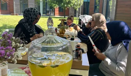 Engelsiz Hobi Atölyelerinde annelere renkli mola