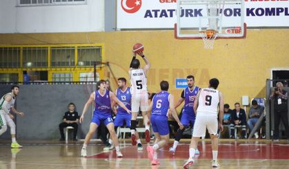 Büyükşehir Basketbol çeyrek finalde Çiftlikköy’ü ağırlıyor