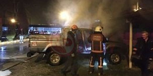 Akyazı'da orman işletmenin kamyonetinde yangın