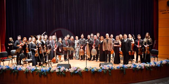 Oda Orkestrası eşliğinde türküler konseri