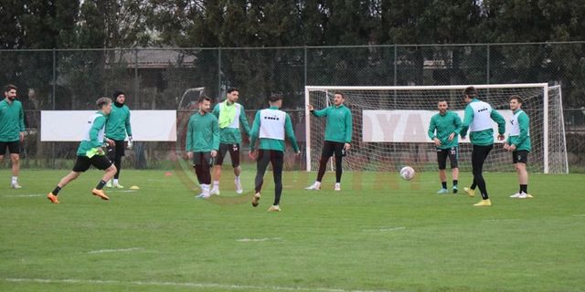 Sakaryaspor Eyüpspor mesaisinde