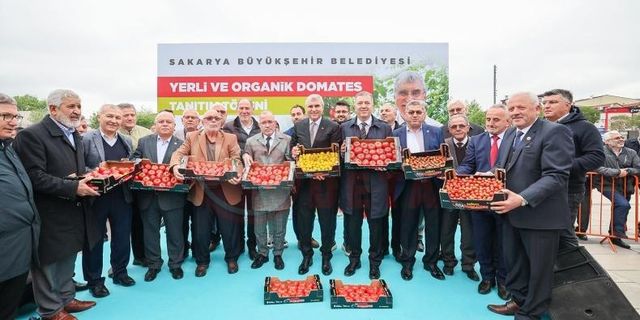 Yerli ve organik domatesler vatandaşla buluştu