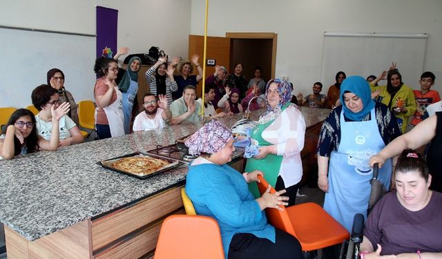 Sevgi ve tebessüm SGM’de lezzete dönüştü