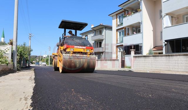 Arifye'de asfalt çalışmaları devam ediyor