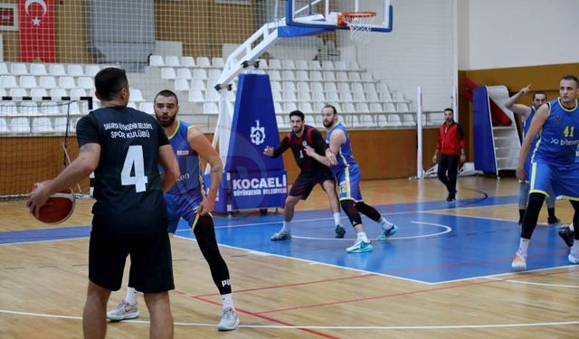 Büyükşehir basket Karamürselbey ile karşılaştı