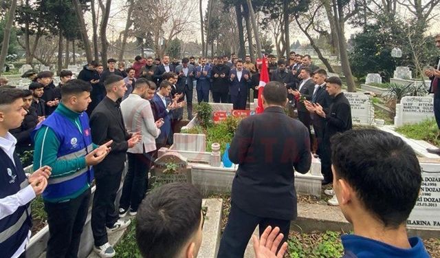Ahmet Arvasi dualarla anıldı