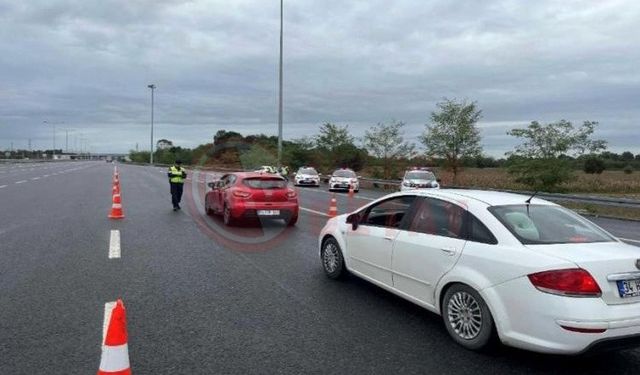 Bir ayda 897 araç ve 242 sürücü trafikten men edildi