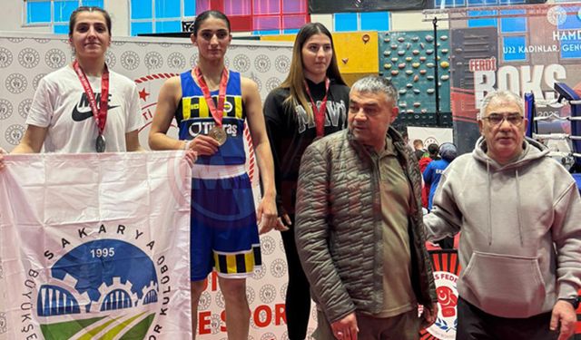 Ece’den gururlandıran başarı