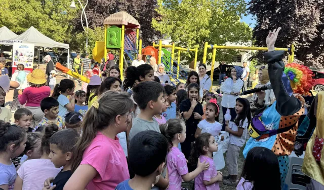 Sakarya Karapürçek'e neşe götürdü