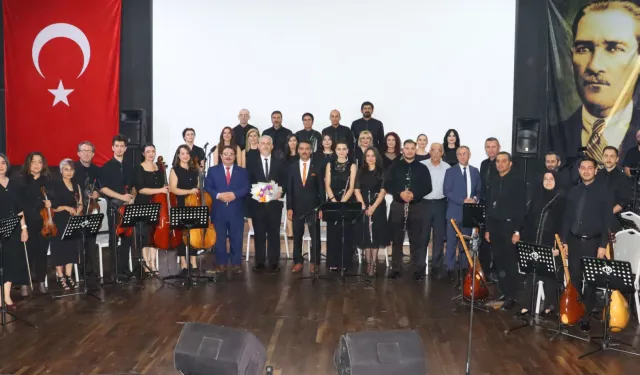 Sakarya Maarif Orkestrası’ndan sanat dolu bir gece daha