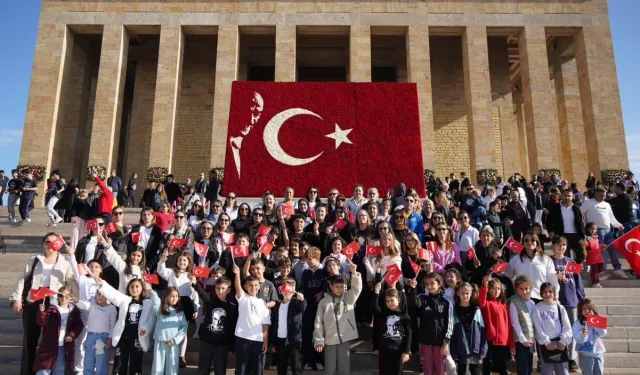 Anıtkabir'e 10 Kasım'da ziyaret rekoru...