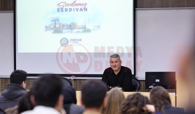 Başkan Çelik SAÜ Siyaset Bilimi öğrencileriyle buluştu