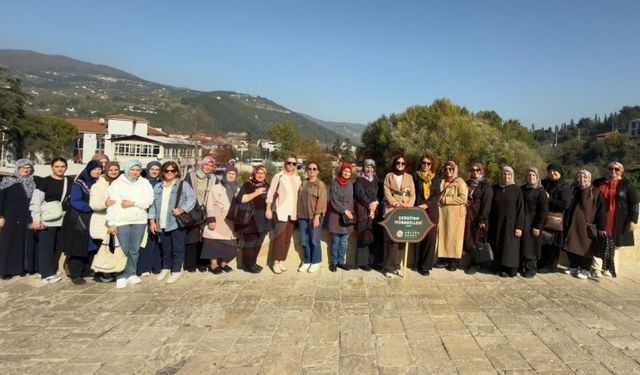 Büyükşehir tanıtım gezileriyle tarihe ışık tutuyor