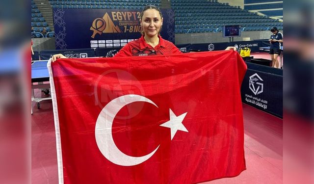 Milli formayla masa tenisinde Dünya Şampiyonluğu