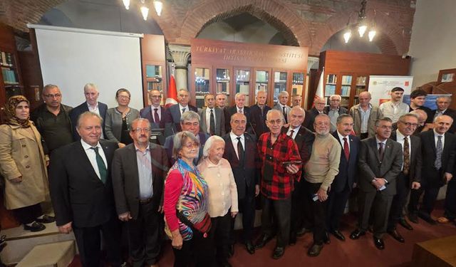 Balıbey, “Öğretmenler insana şekil ve şahsiyet verir”