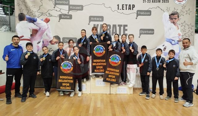 Serdivan Karate Takımı Türkiye Yıldızlar Ligi’ne damga vurdu