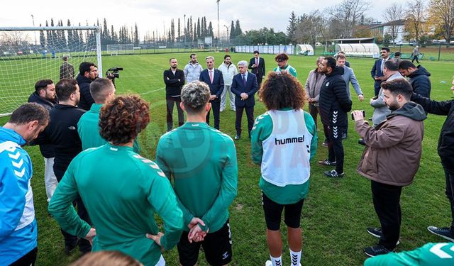 Sakaryaspor'a destek ziyareti