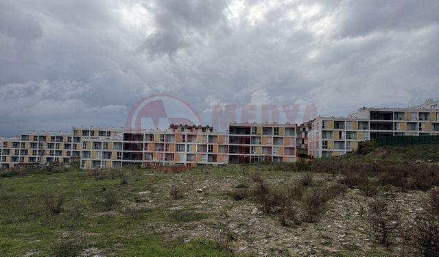 "Burası yurt değil"