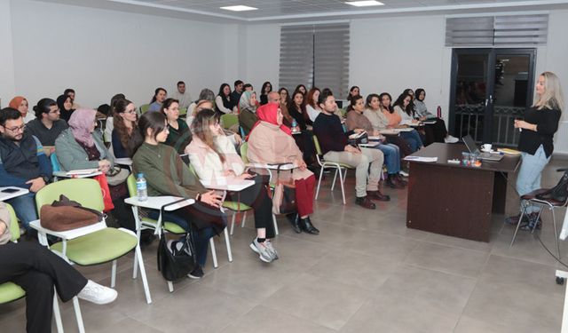 Yazma Atölyesi büyük ilgi görüyor