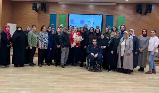 Sakarya SGM'de 'ailede sağlıklı iletişim' konuşuldu