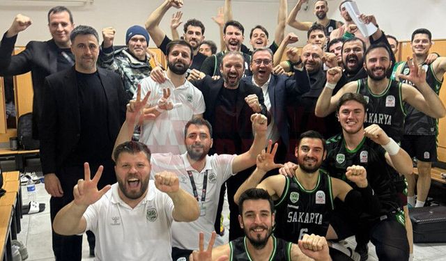 Namağlup Büyükşehir İzmir’den de galip döndü