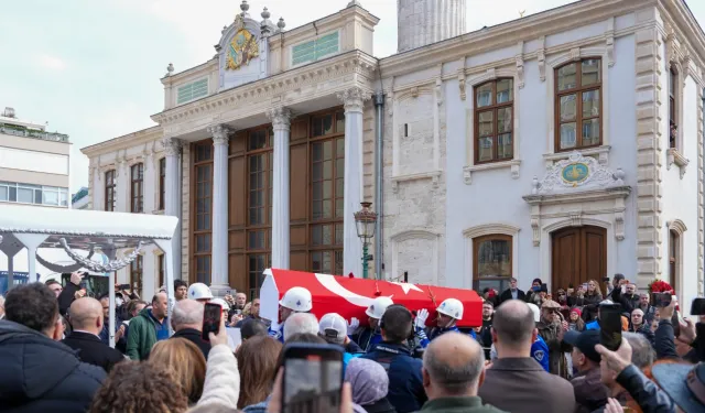 Usta tiyatrocu Haldun Dormen son yolculuğuna uğurlandı