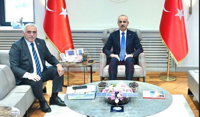 Sakarya’nın ulaşım  projeleri masaya yatırıldı