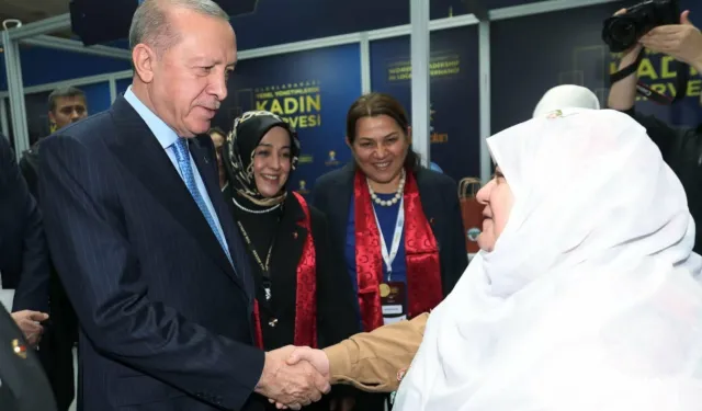 Cumhurbaşkanı Erdoğan'dan hem destek, hem davet