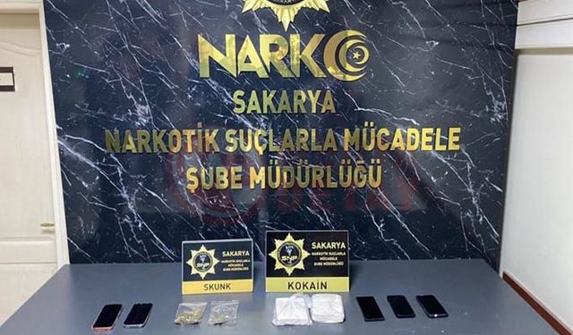 İstanbul'dan Adana'ya uyuşturucu sevkiyatı yapacaklardı