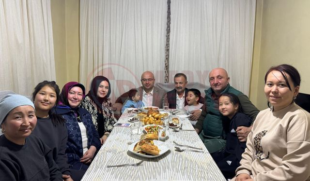 MHP gönül seferberliğine Erenler’de devam etti